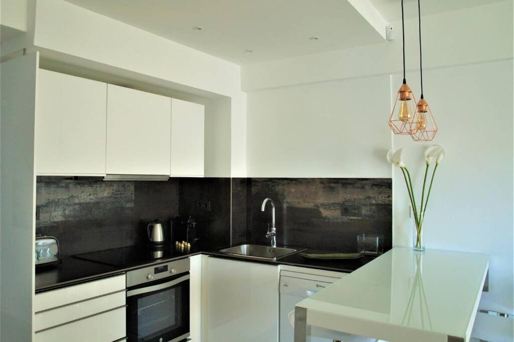 Apartamento Piccadilly Suite トレモリノス エクステリア 写真