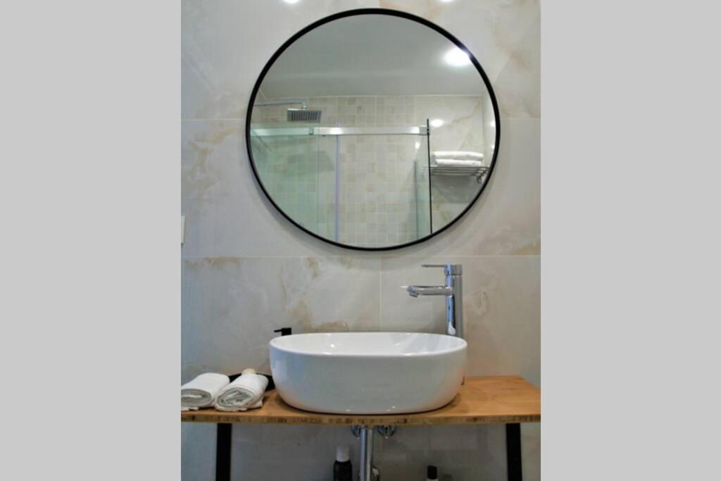 Apartamento Piccadilly Suite トレモリノス エクステリア 写真