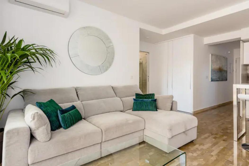 Apartamento Piccadilly Suite トレモリノス エクステリア 写真